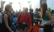 LOS ARTISTAS DEL  "FESTIVAL DE TEATRO Y ARTES DE CALLE DE VALLADOLID" BRINDAN CON LOS VINOS DE LA D.O. RUEDA