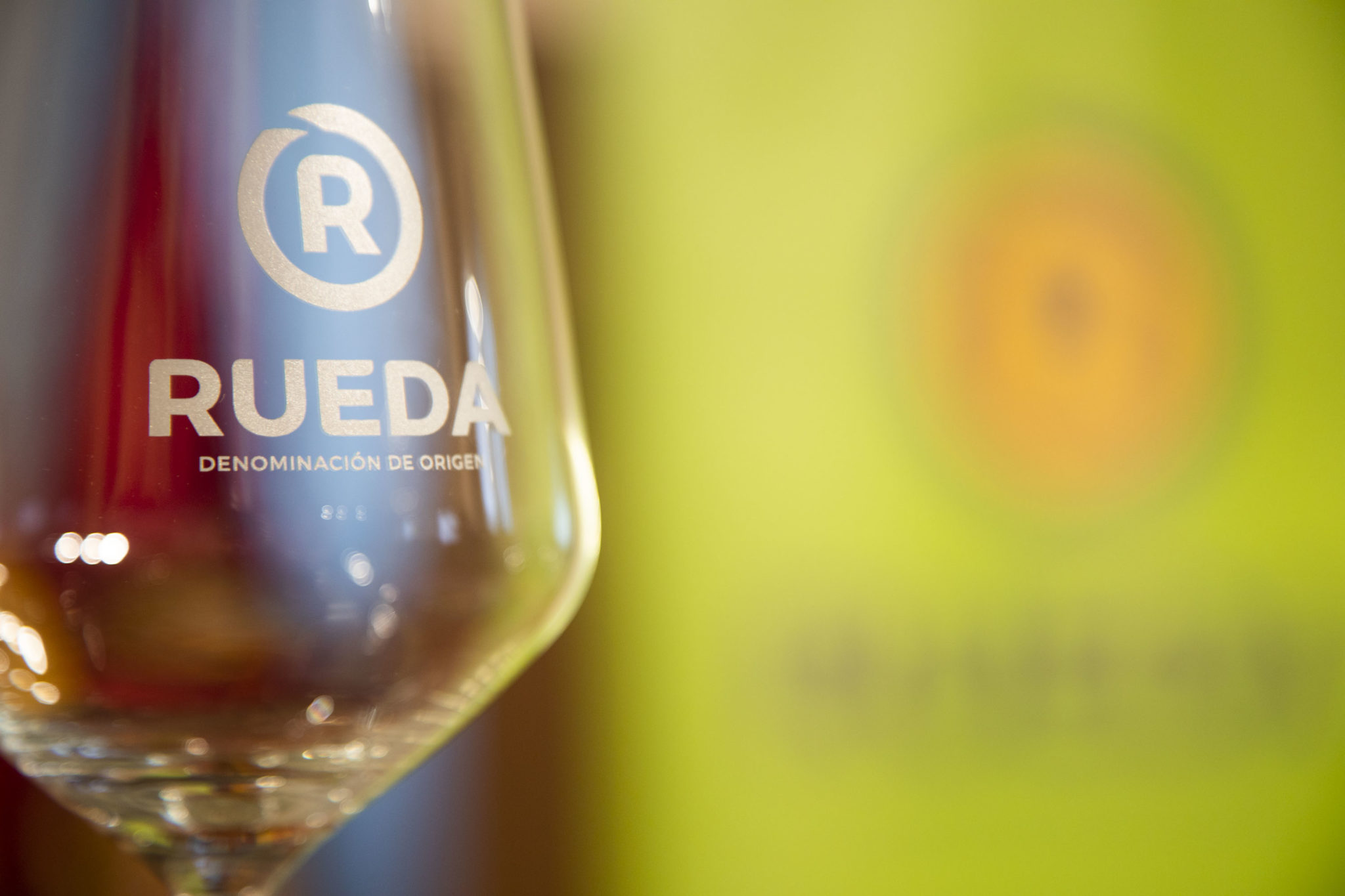 LA COSECHA 2018 DE LOS VINOS D.O. RUEDA OBTIENE LA CALIFICACIÓN DE “MUY BUENA”.